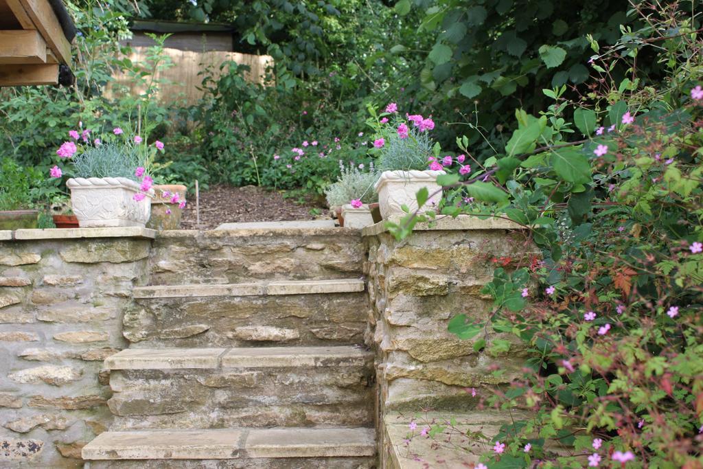 באת' Pathways, Beachwood Cottage חדר תמונה