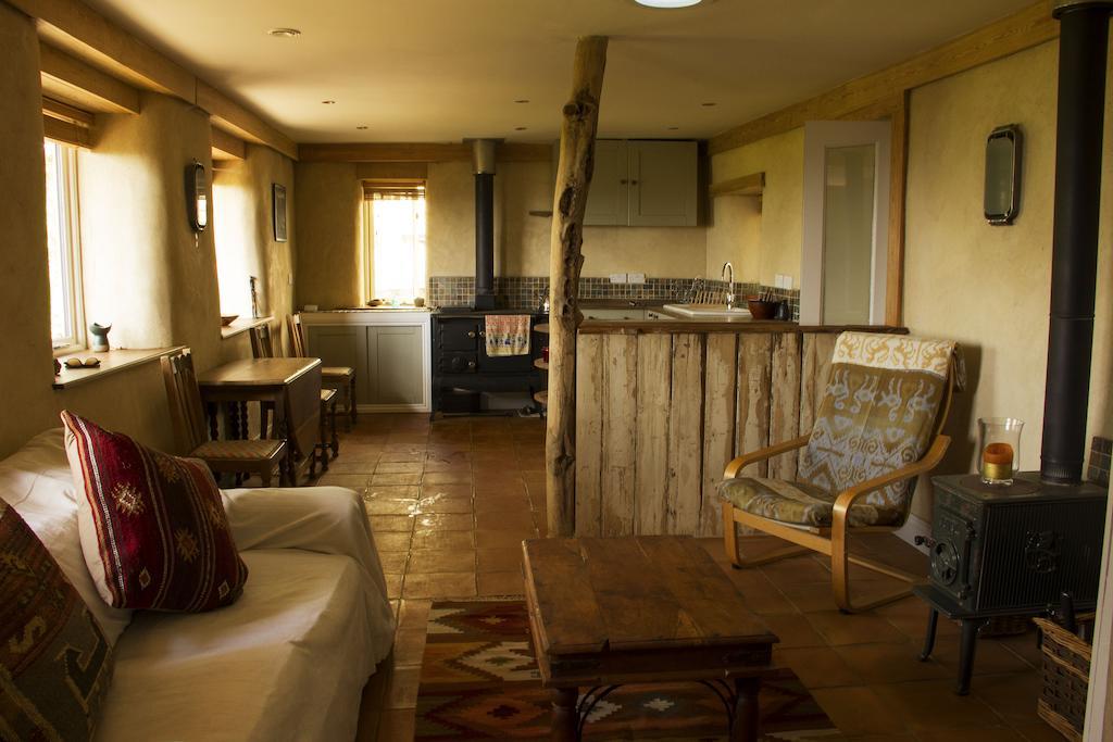באת' Pathways, Beachwood Cottage חדר תמונה